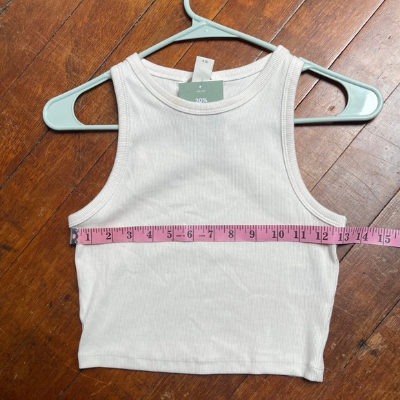 H&M Ribbed Racerback Crop Tank - Picture 6 of 6